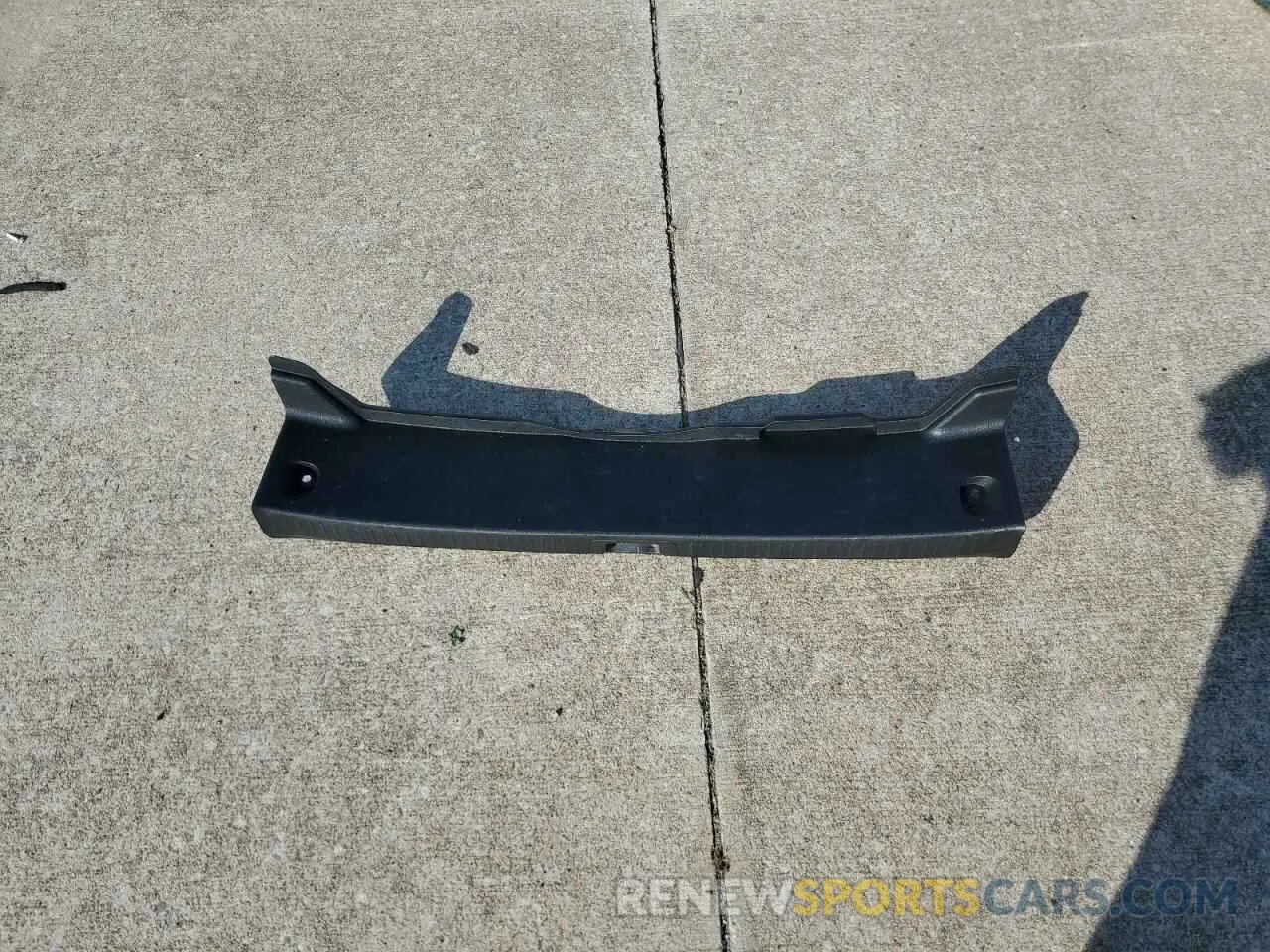 12 Photograph of a damaged car 5YFEPMAE7NP361080 TOYOTA COROLLA 2022