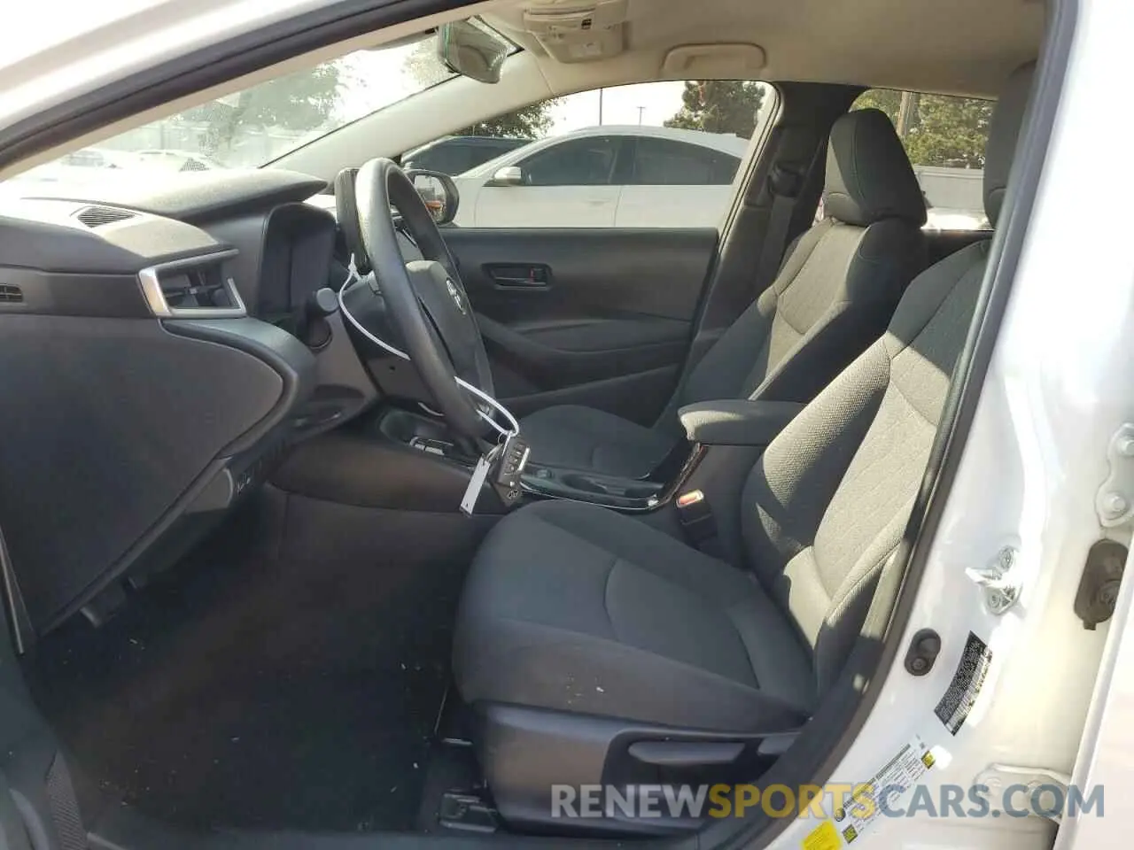 7 Photograph of a damaged car 5YFEPMAE7NP361080 TOYOTA COROLLA 2022