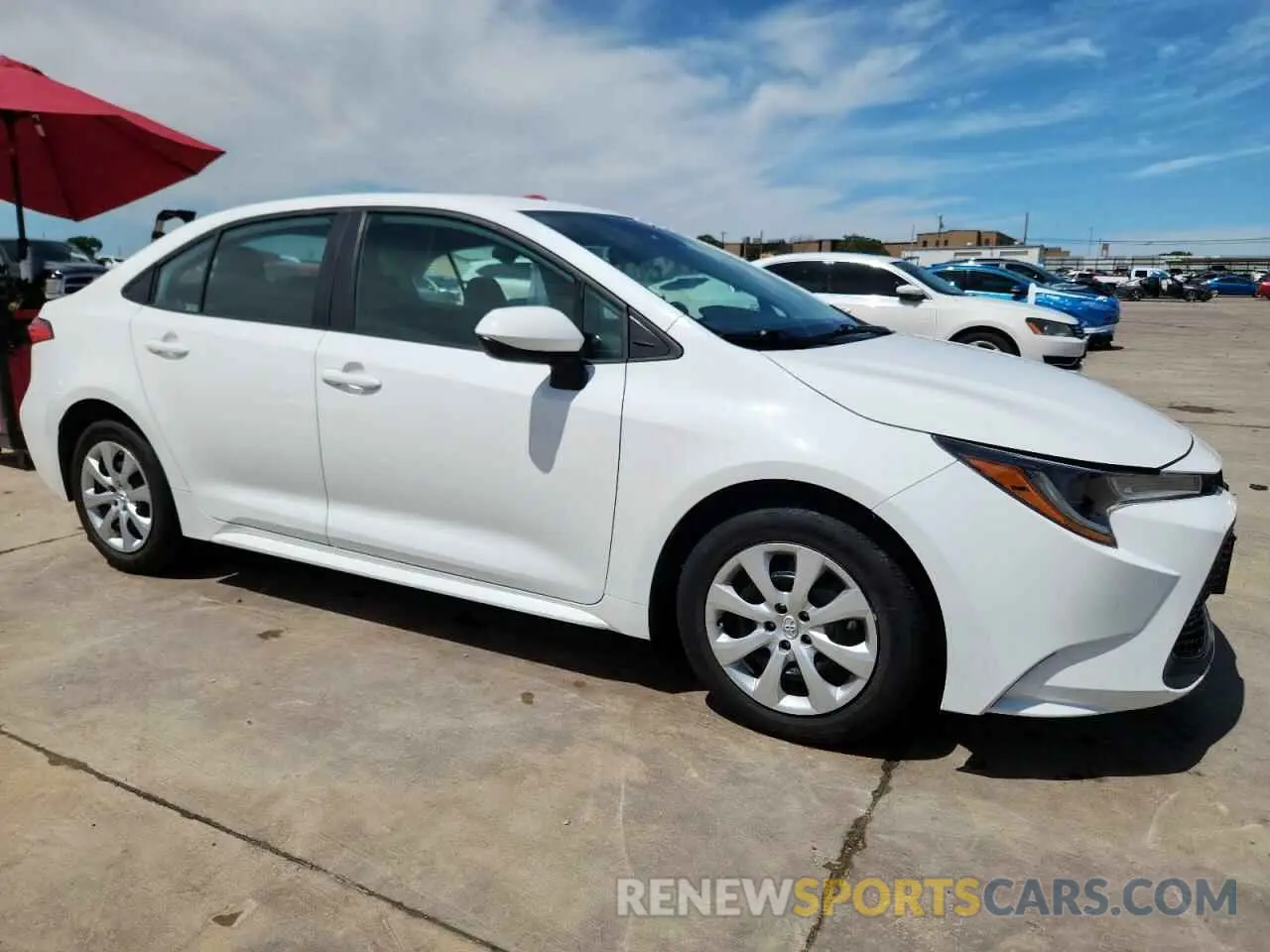 4 Photograph of a damaged car 5YFEPMAE7NP363394 TOYOTA COROLLA 2022