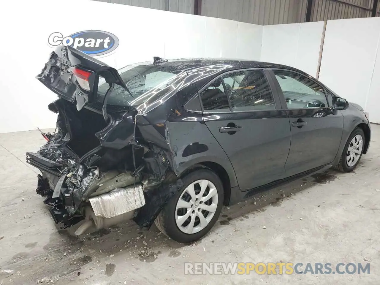 3 Photograph of a damaged car 5YFEPMAE7NP376890 TOYOTA COROLLA 2022