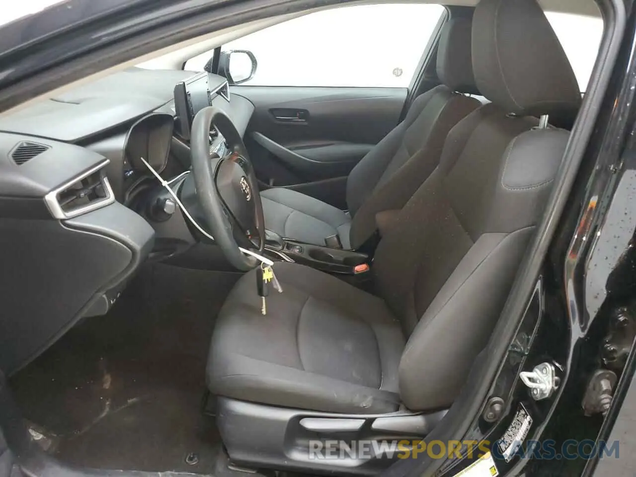 7 Photograph of a damaged car 5YFEPMAE7NP376890 TOYOTA COROLLA 2022