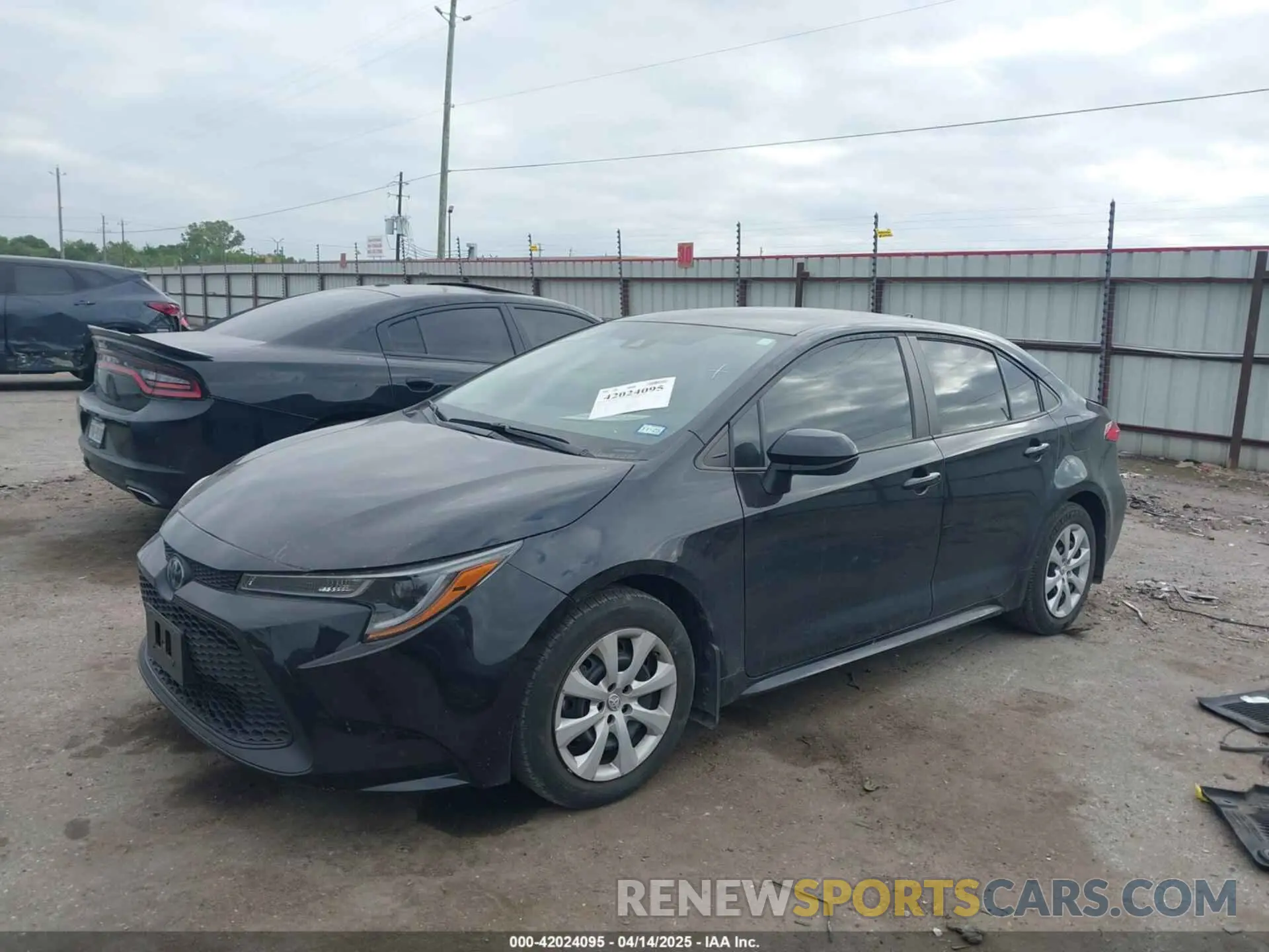 2 Photograph of a damaged car 5YFEPMAE7NP378994 TOYOTA COROLLA 2022