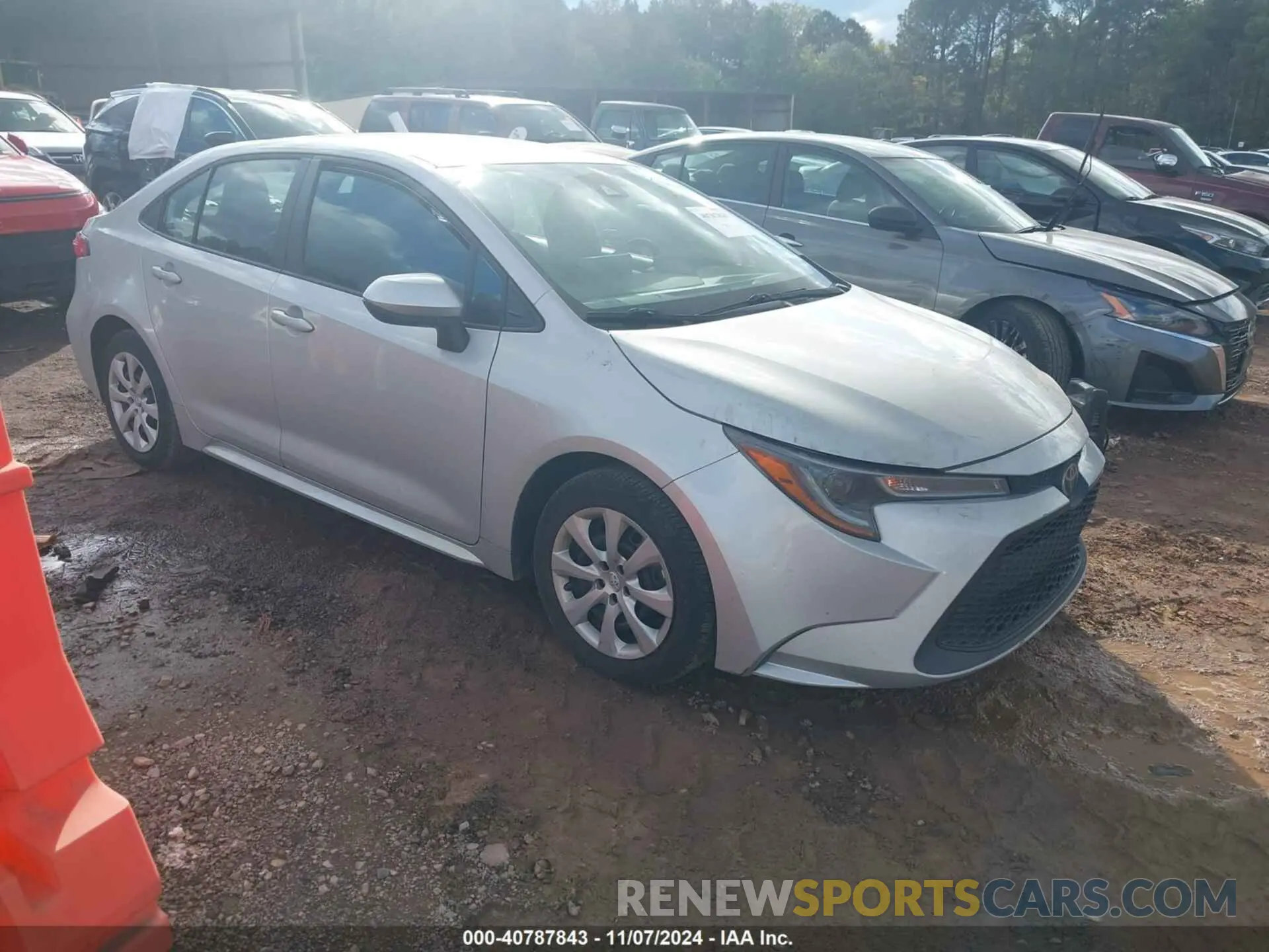 1 Photograph of a damaged car 5YFEPMAE7NP380020 TOYOTA COROLLA 2022