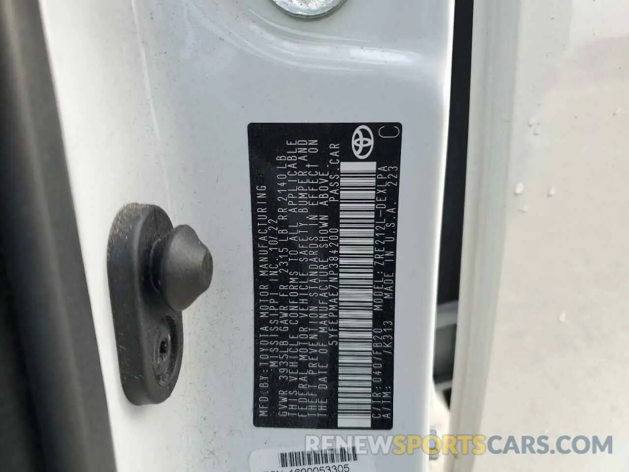 14 Photograph of a damaged car 5YFEPMAE7NP384200 TOYOTA COROLLA 2022
