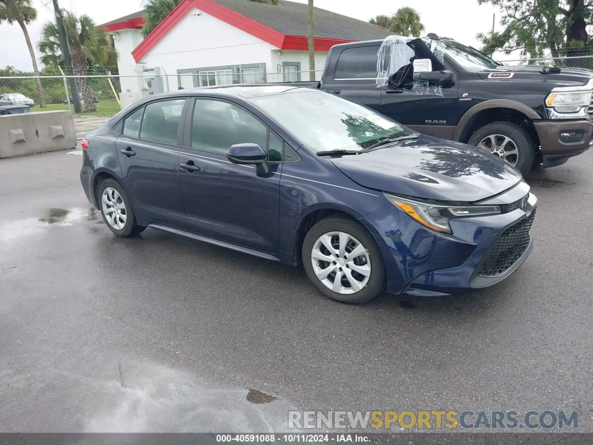 1 Photograph of a damaged car 5YFEPMAE7NP385654 TOYOTA COROLLA 2022