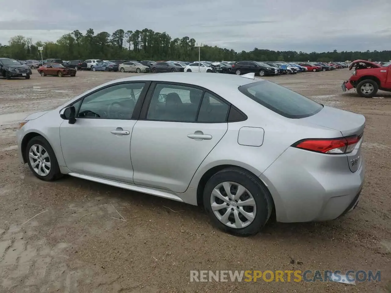 2 Photograph of a damaged car 5YFEPMAE8NP272070 TOYOTA COROLLA 2022