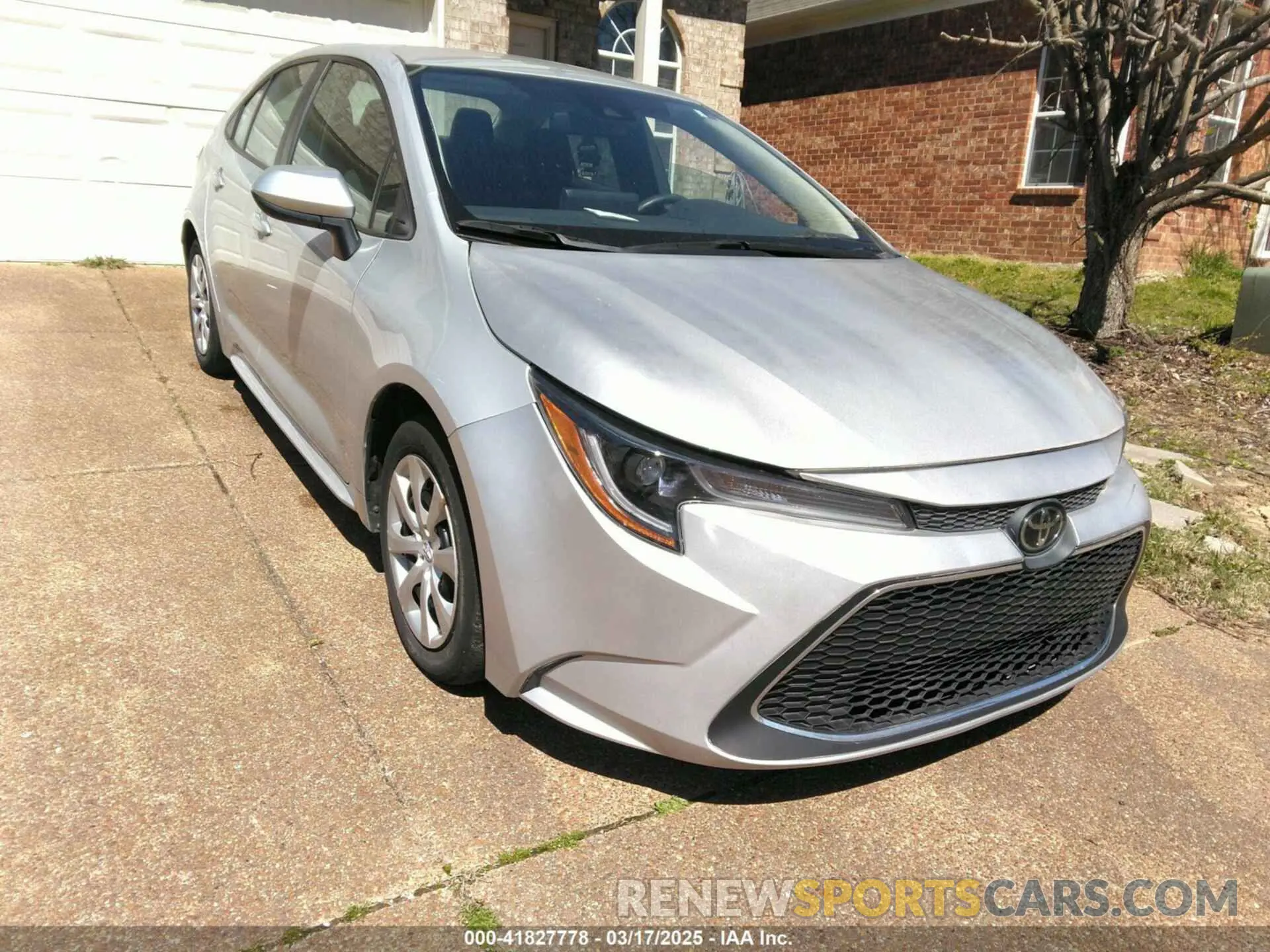 1 Photograph of a damaged car 5YFEPMAE8NP273025 TOYOTA COROLLA 2022