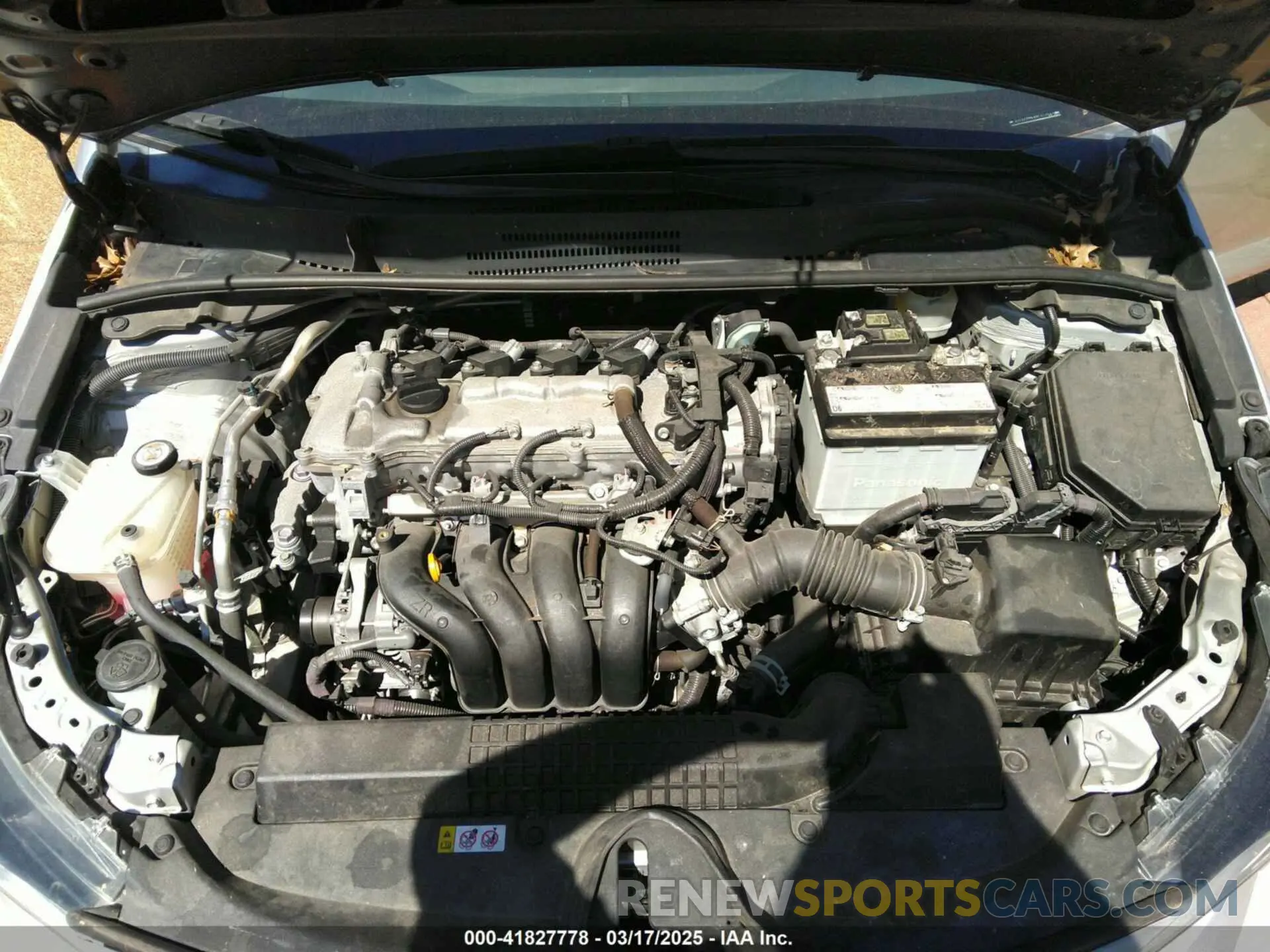 10 Photograph of a damaged car 5YFEPMAE8NP273025 TOYOTA COROLLA 2022