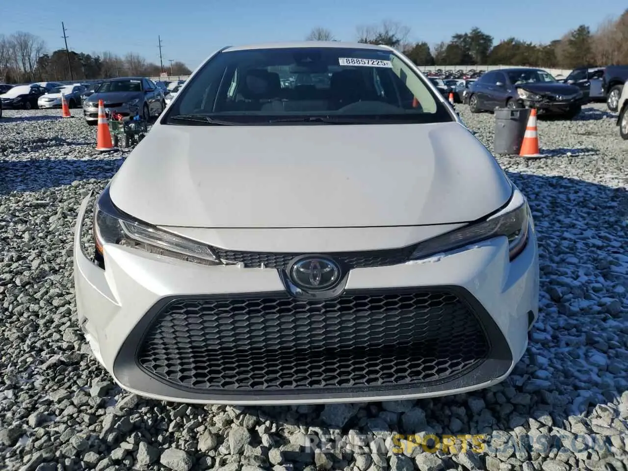 5 Photograph of a damaged car 5YFEPMAE8NP323972 TOYOTA COROLLA 2022