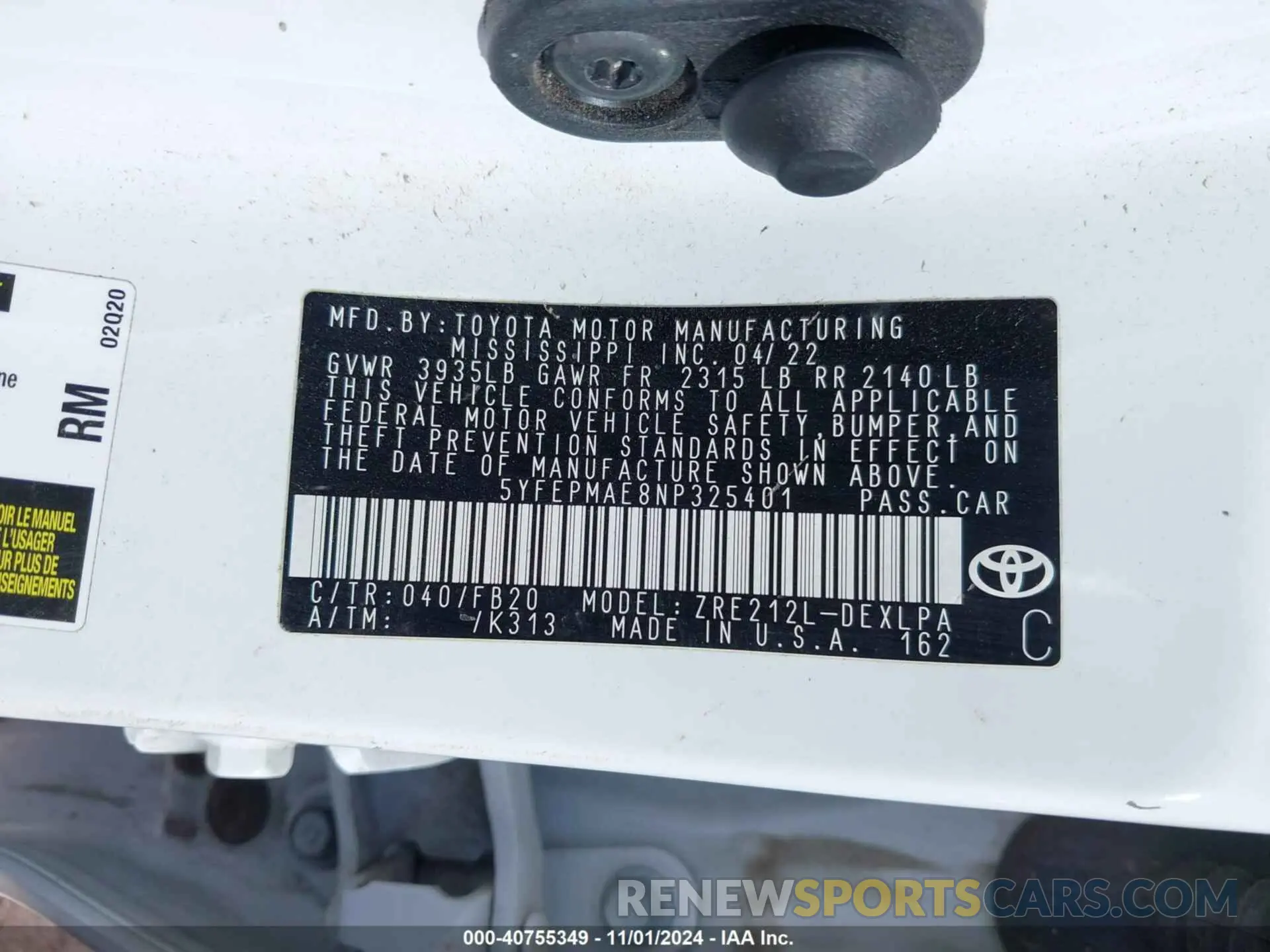 9 Photograph of a damaged car 5YFEPMAE8NP325401 TOYOTA COROLLA 2022