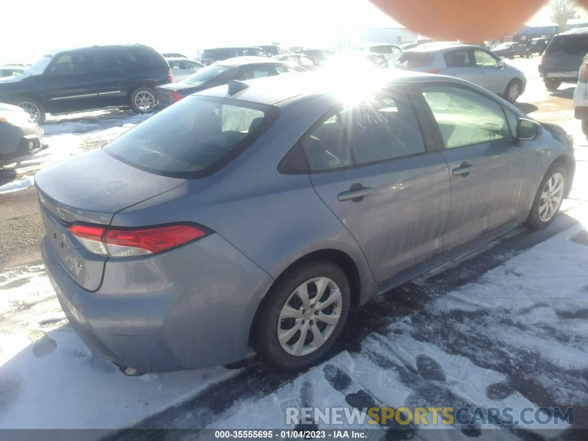4 Photograph of a damaged car 5YFEPMAE8NP327603 TOYOTA COROLLA 2022