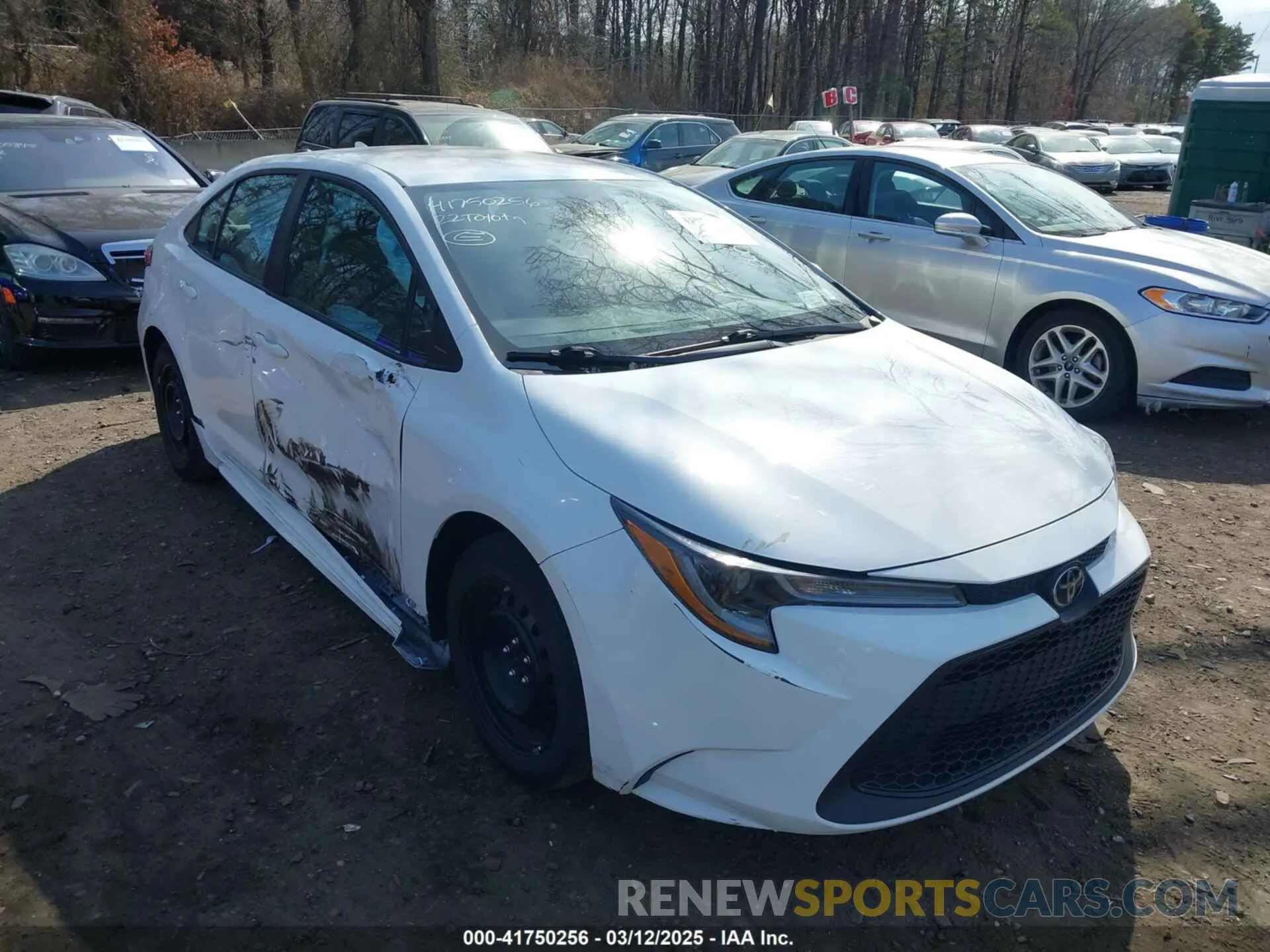 6 Photograph of a damaged car 5YFEPMAE8NP338150 TOYOTA COROLLA 2022