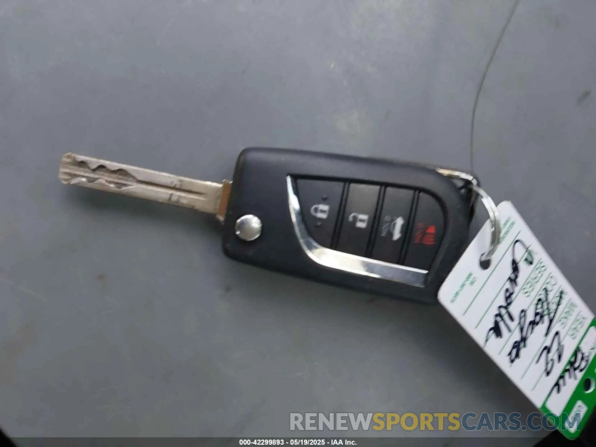 11 Фотография поврежденного автомобиля 5YFEPMAE8NP338262 TOYOTA COROLLA 2022