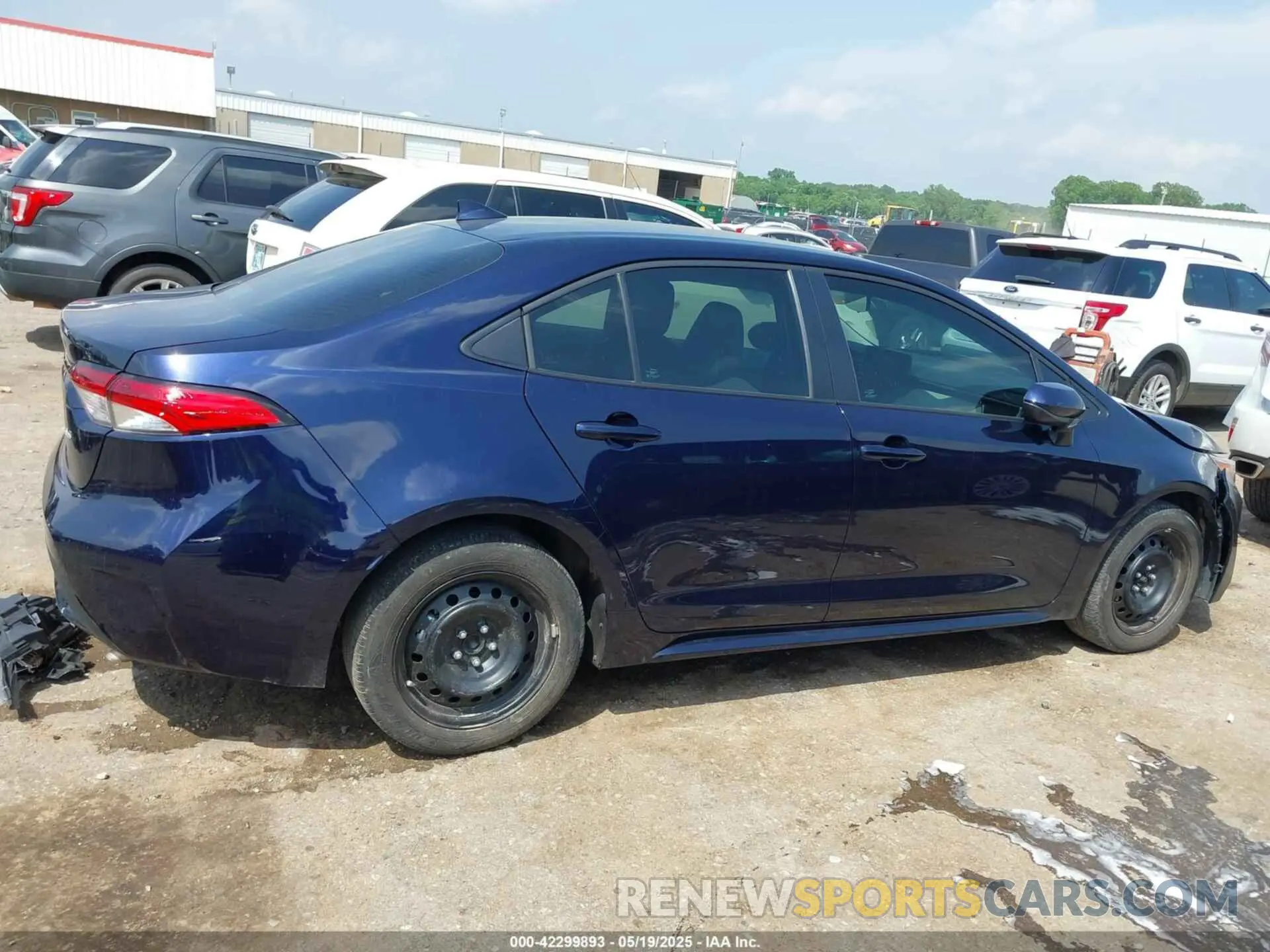 14 Фотография поврежденного автомобиля 5YFEPMAE8NP338262 TOYOTA COROLLA 2022
