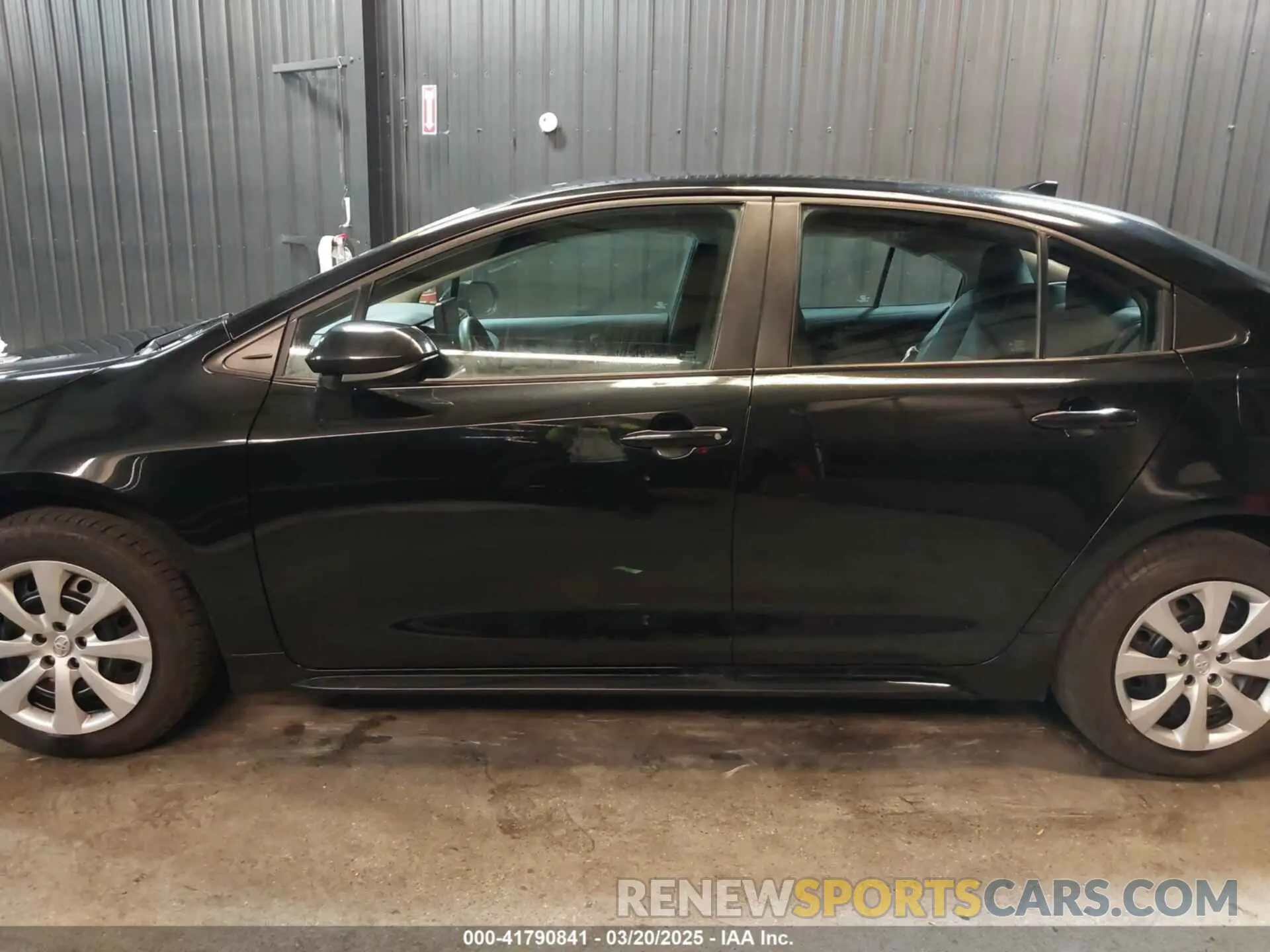 14 Фотография поврежденного автомобиля 5YFEPMAE8NP341856 TOYOTA COROLLA 2022