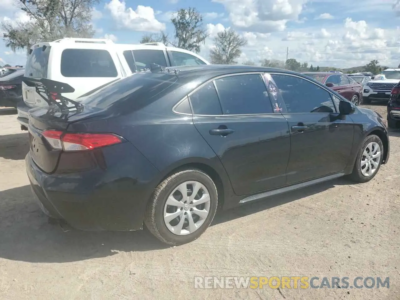 3 Фотография поврежденного автомобиля 5YFEPMAE8NP356986 TOYOTA COROLLA 2022