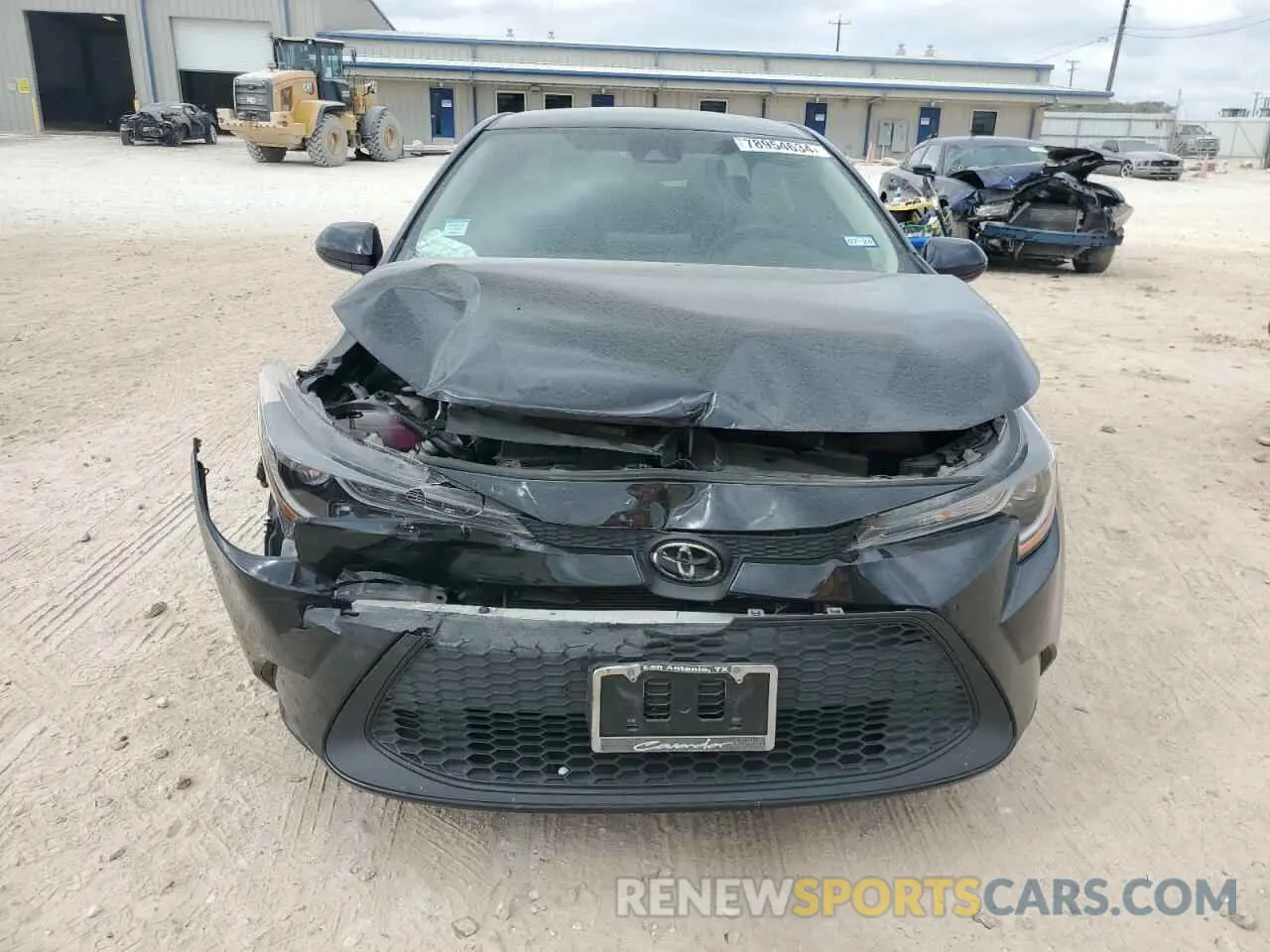 5 Photograph of a damaged car 5YFEPMAE8NP357183 TOYOTA COROLLA 2022