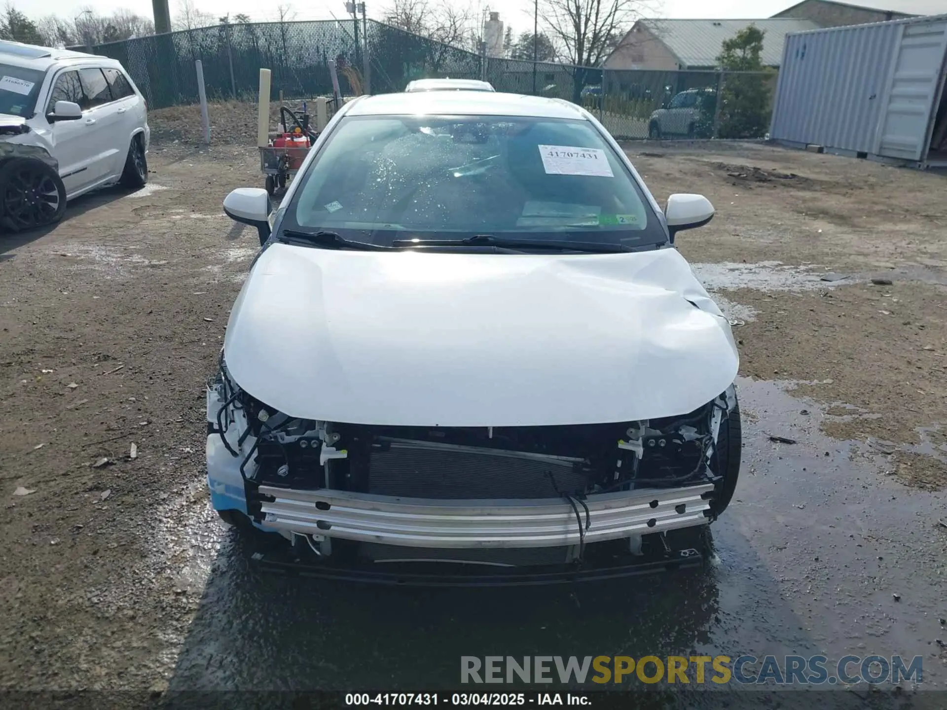 13 Photograph of a damaged car 5YFEPMAE8NP362013 TOYOTA COROLLA 2022