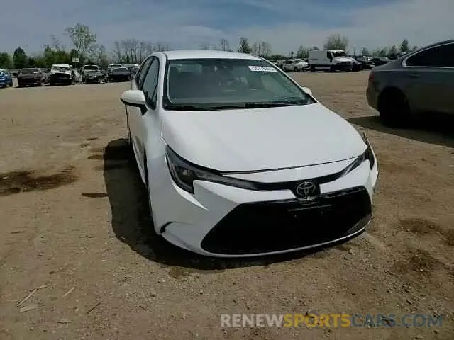 13 Photograph of a damaged car 5YFEPMAE8NP375392 TOYOTA COROLLA 2022