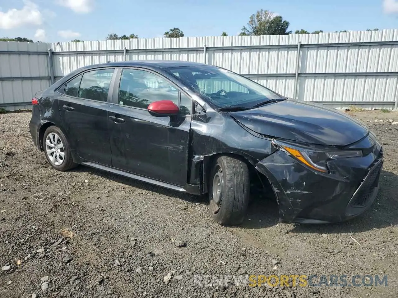 4 Photograph of a damaged car 5YFEPMAE8NP385498 TOYOTA COROLLA 2022