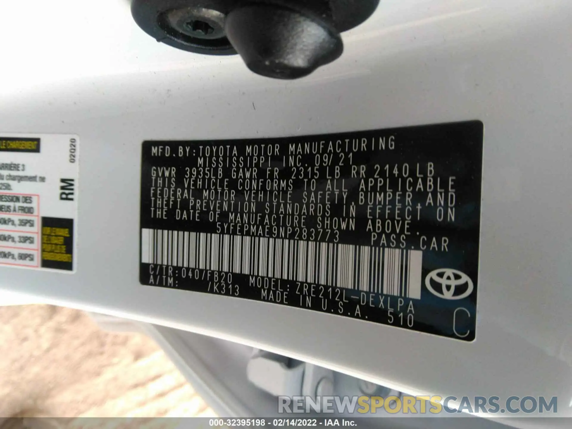 9 Photograph of a damaged car 5YFEPMAE9NP283773 TOYOTA COROLLA 2022
