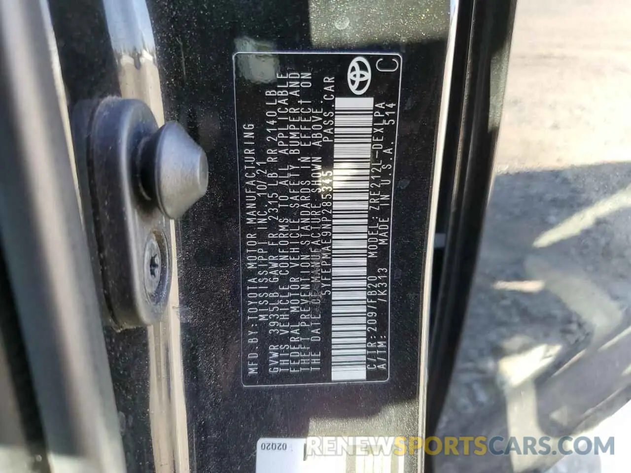 10 Photograph of a damaged car 5YFEPMAE9NP285345 TOYOTA COROLLA 2022