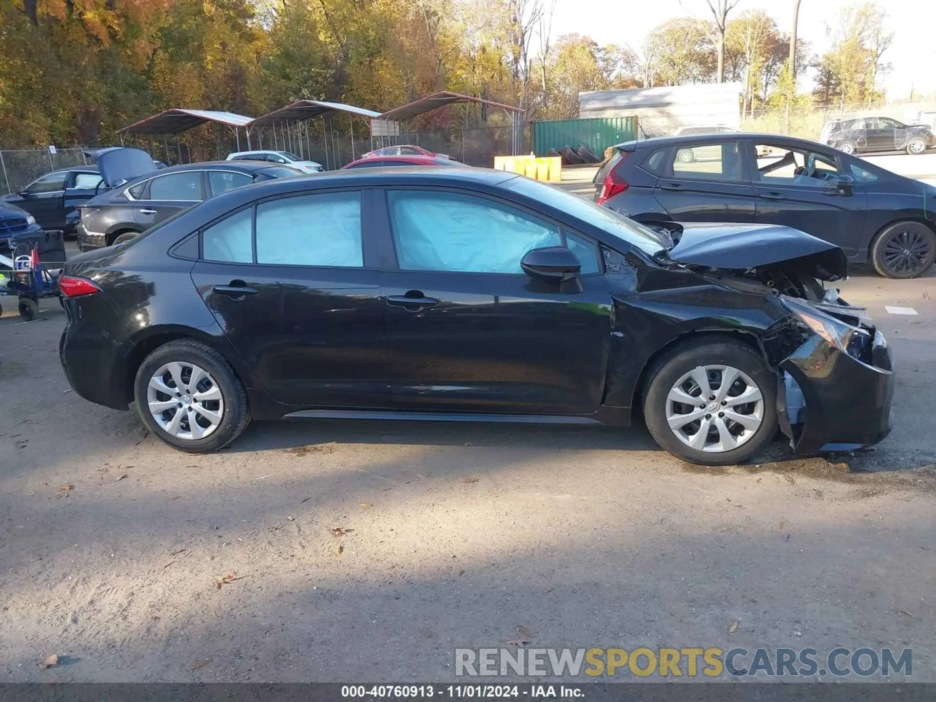 13 Photograph of a damaged car 5YFEPMAE9NP297284 TOYOTA COROLLA 2022