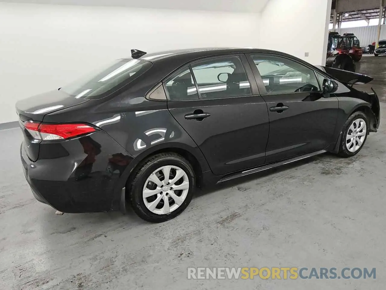 3 Photograph of a damaged car 5YFEPMAE9NP297432 TOYOTA COROLLA 2022