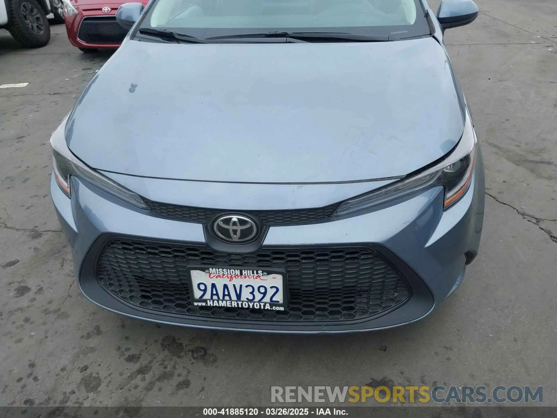 13 Photograph of a damaged car 5YFEPMAE9NP305268 TOYOTA COROLLA 2022