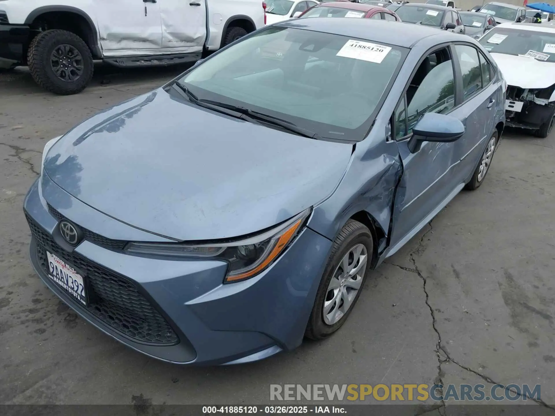 2 Photograph of a damaged car 5YFEPMAE9NP305268 TOYOTA COROLLA 2022