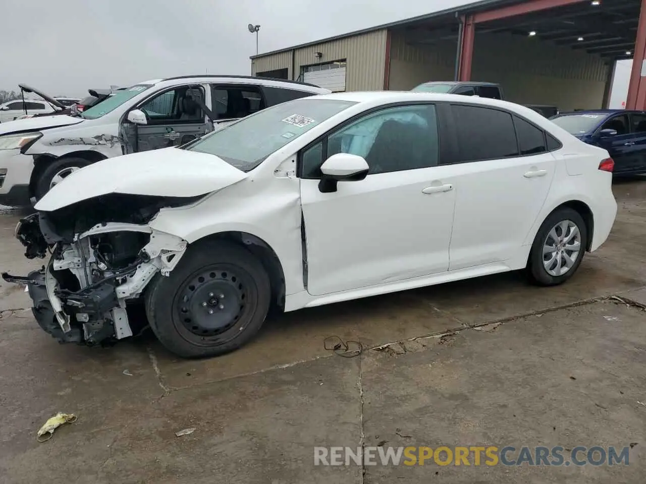 1 Фотография поврежденного автомобиля 5YFEPMAE9NP318795 TOYOTA COROLLA 2022