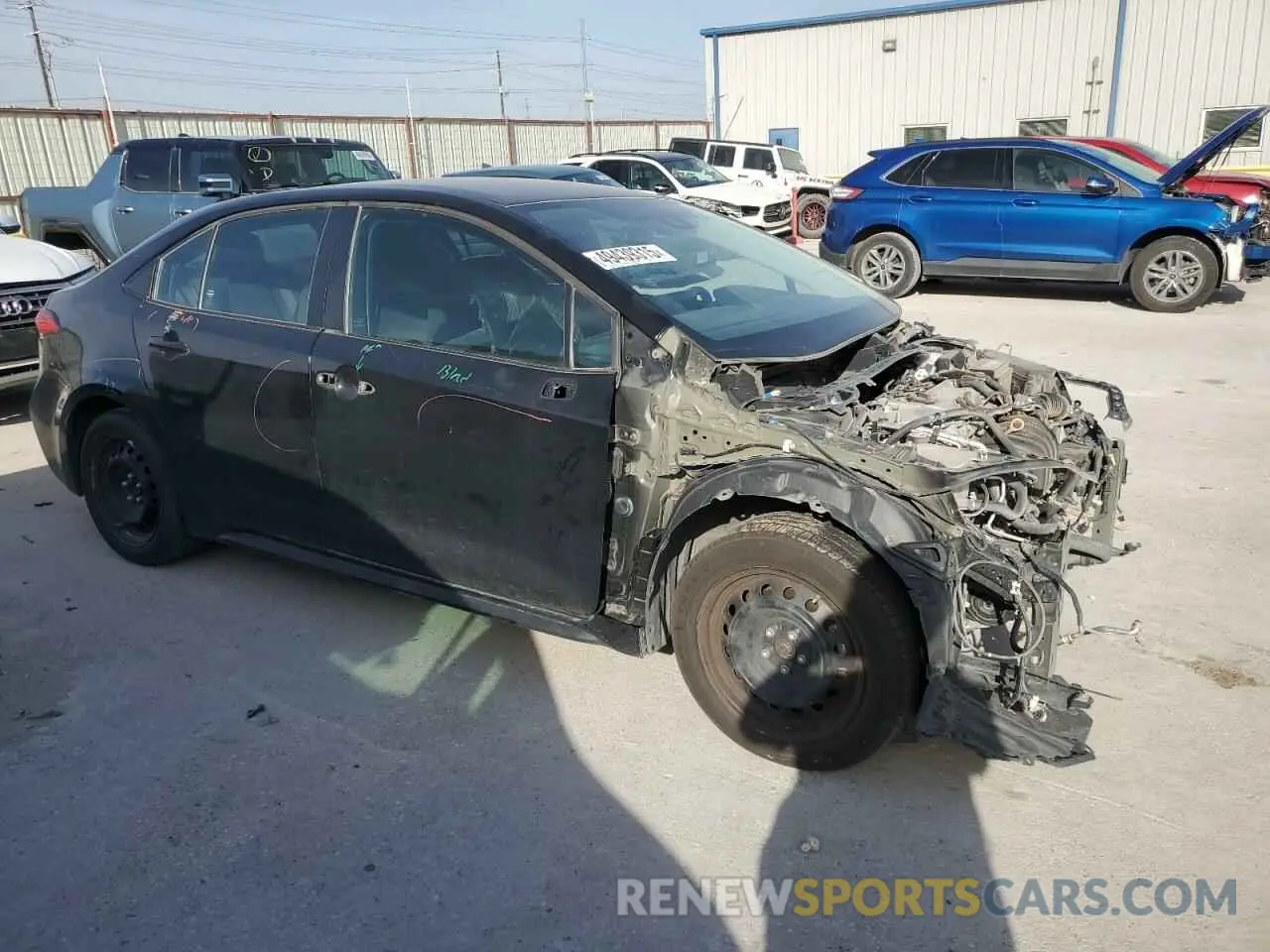 4 Photograph of a damaged car 5YFEPMAE9NP327514 TOYOTA COROLLA 2022