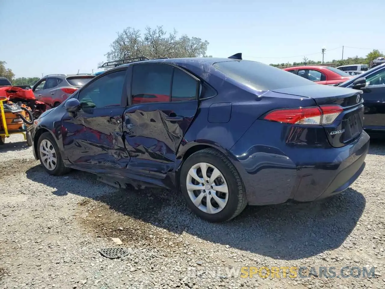 2 Фотография поврежденного автомобиля 5YFEPMAE9NP336603 TOYOTA COROLLA 2022