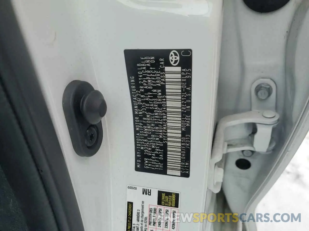 12 Фотография поврежденного автомобиля 5YFEPMAE9NP340845 TOYOTA COROLLA 2022