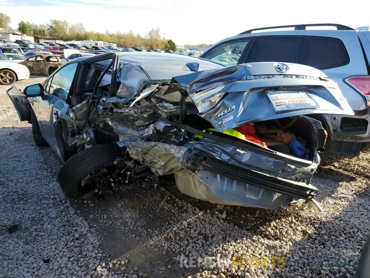3 Photograph of a damaged car 5YFEPMAE9NP364353 TOYOTA COROLLA 2022