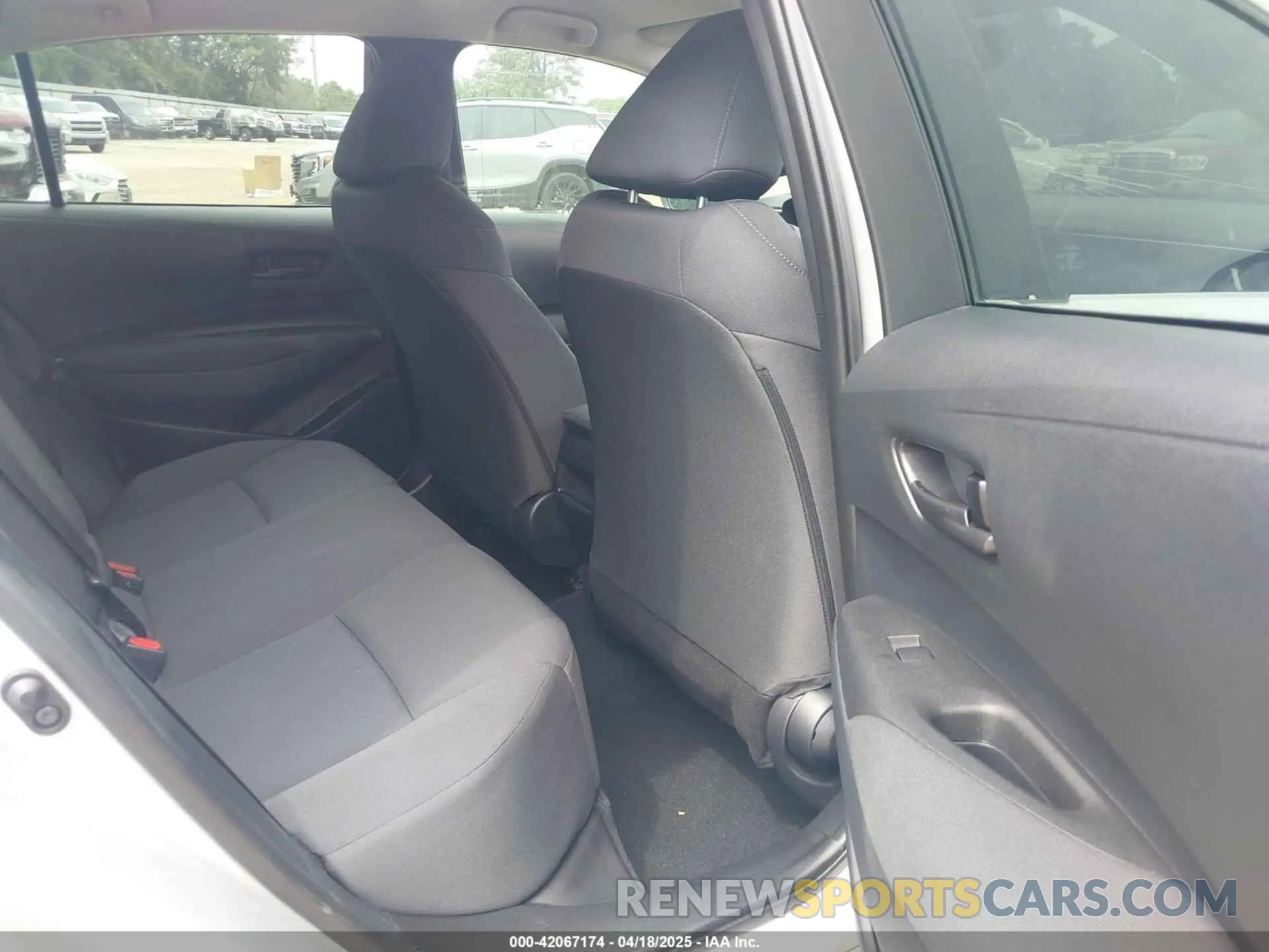8 Фотография поврежденного автомобиля 5YFEPMAE9NP382593 TOYOTA COROLLA 2022