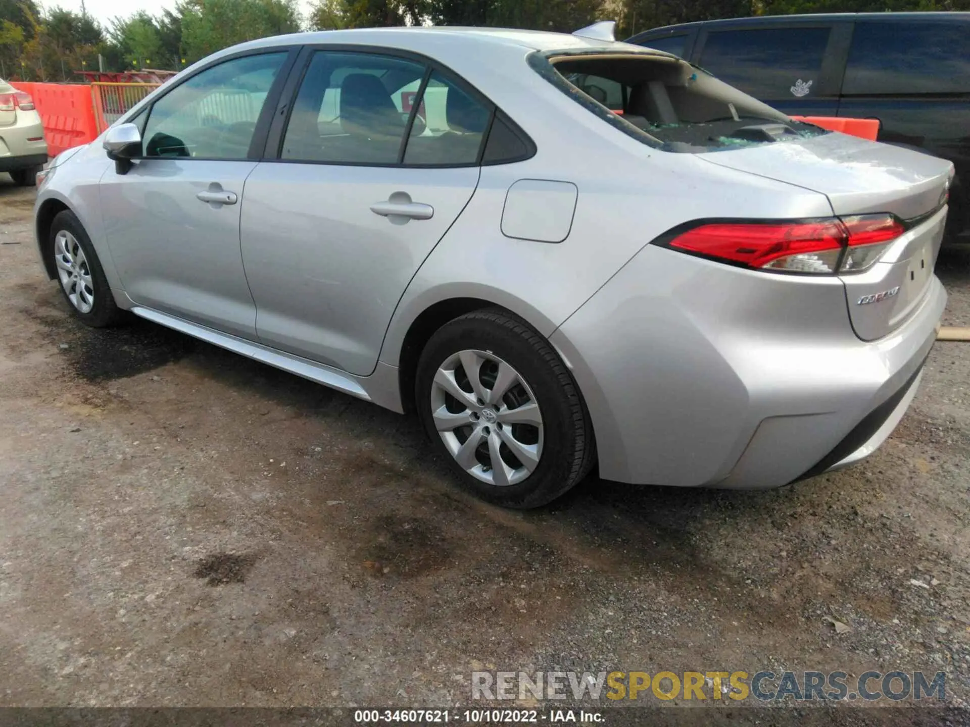 3 Photograph of a damaged car 5YFEPMAEXNP280624 TOYOTA COROLLA 2022