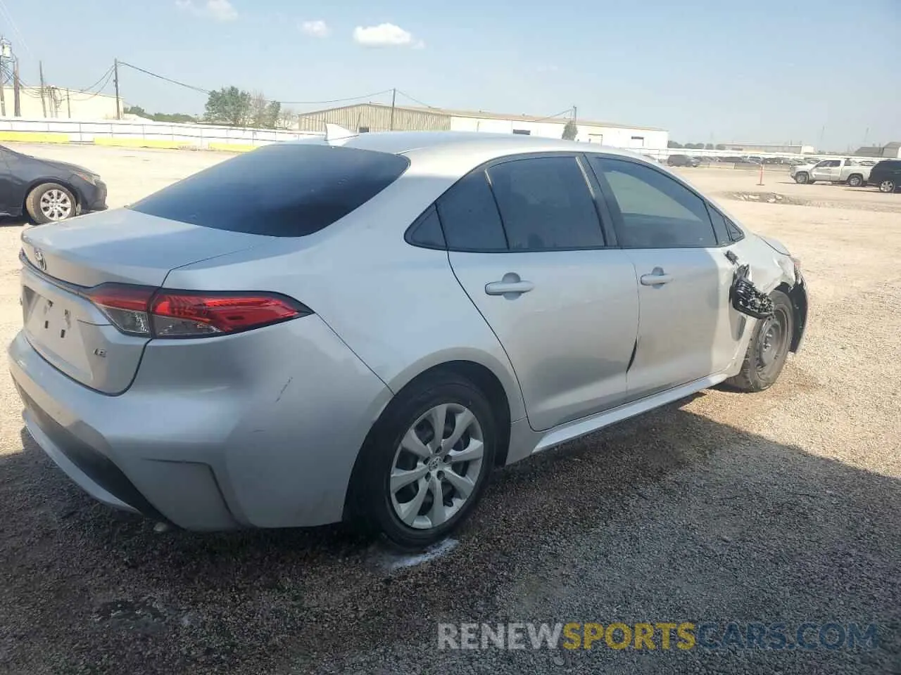 3 Photograph of a damaged car 5YFEPMAEXNP283653 TOYOTA COROLLA 2022