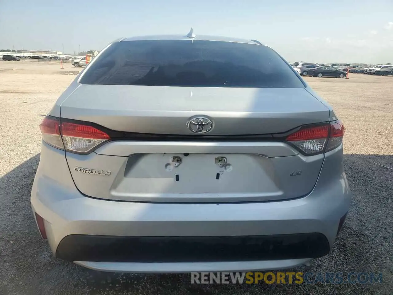 6 Photograph of a damaged car 5YFEPMAEXNP283653 TOYOTA COROLLA 2022