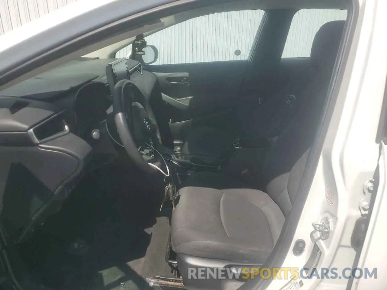 7 Photograph of a damaged car 5YFEPMAEXNP307630 TOYOTA COROLLA 2022