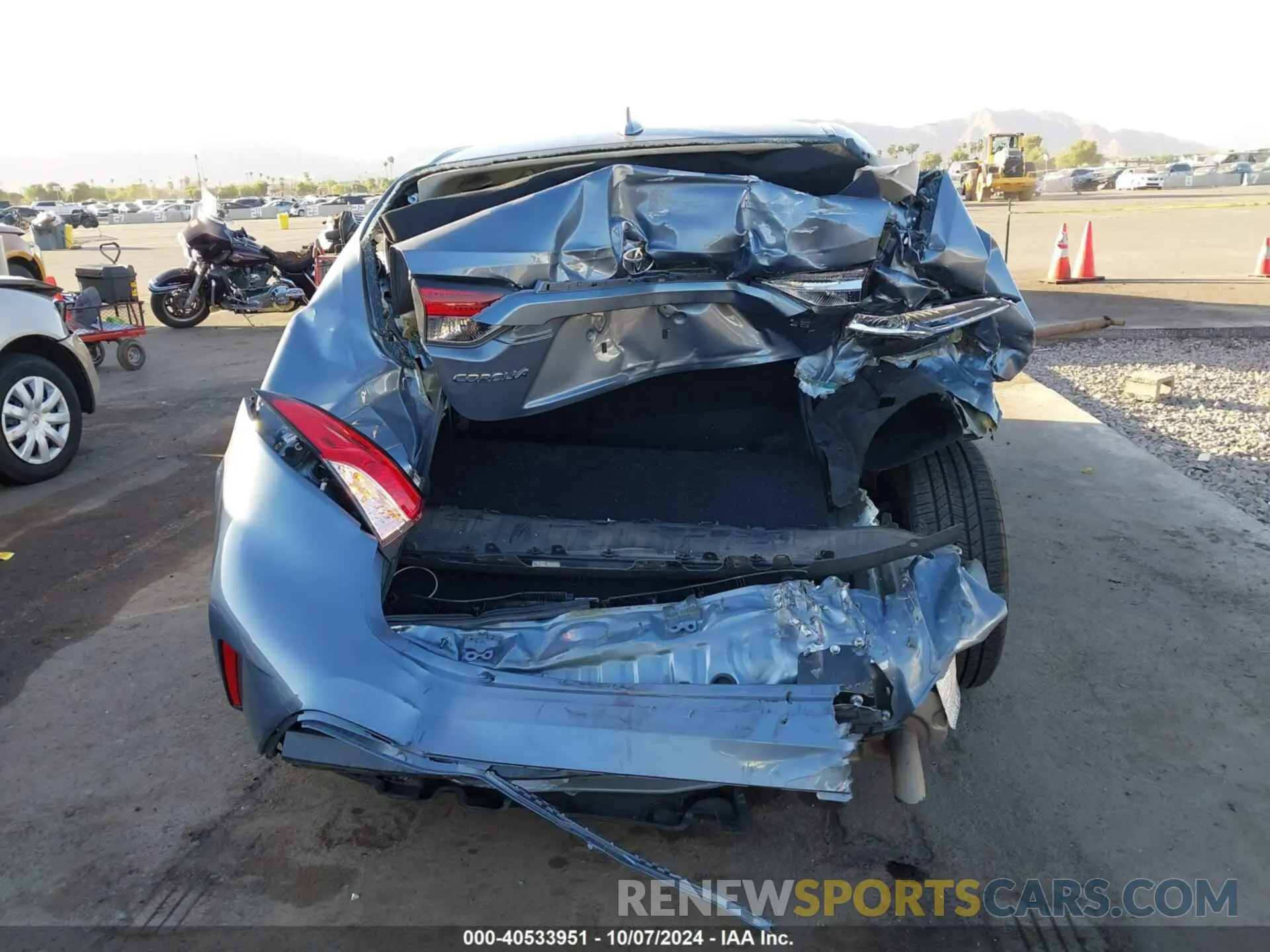 16 Photograph of a damaged car 5YFEPMAEXNP317591 TOYOTA COROLLA 2022