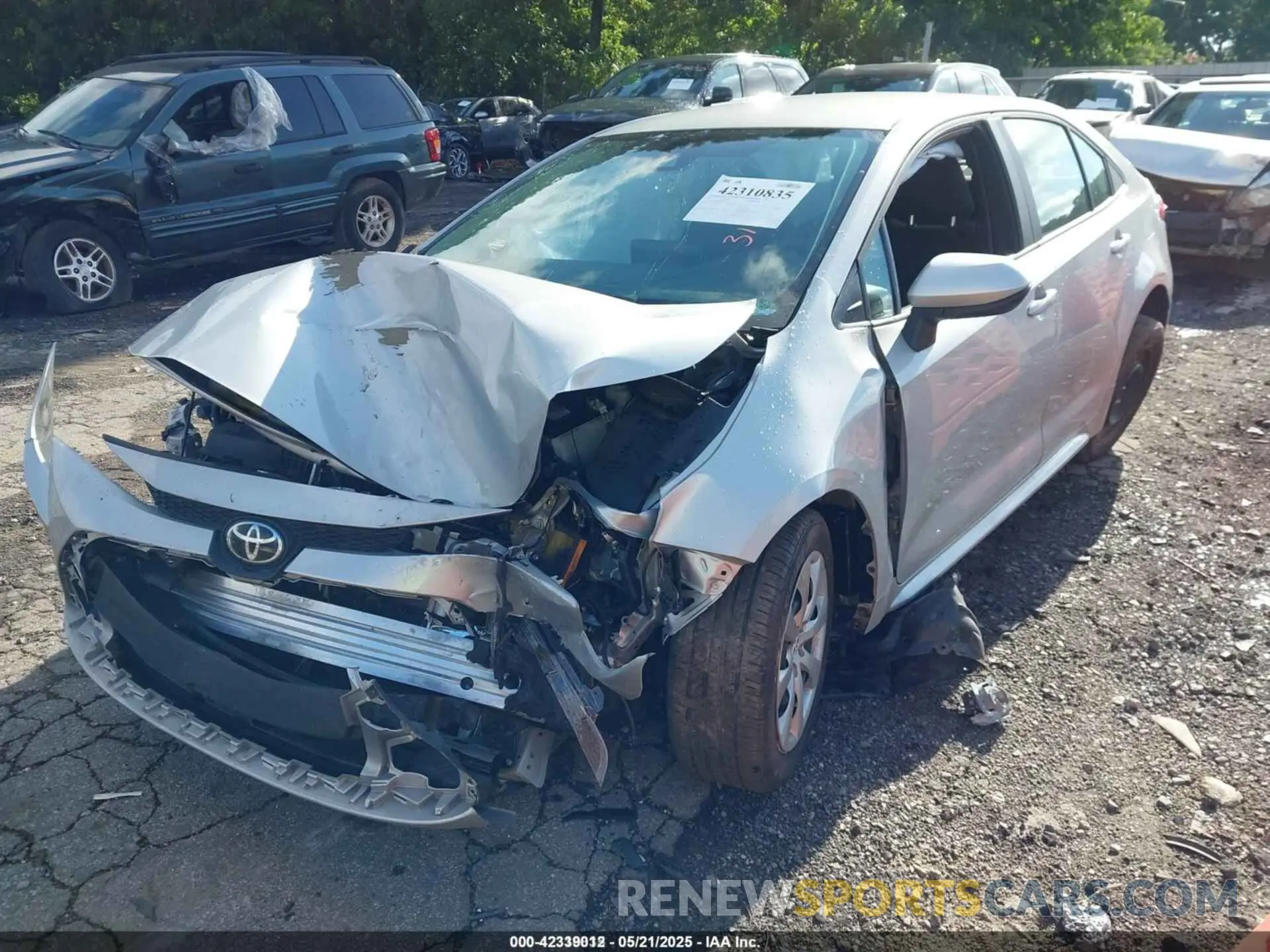 2 Photograph of a damaged car 5YFEPMAEXNP318580 TOYOTA COROLLA 2022