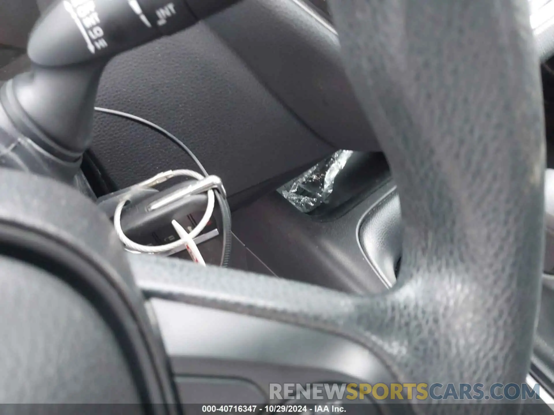 11 Photograph of a damaged car 5YFEPMAEXNP333483 TOYOTA COROLLA 2022