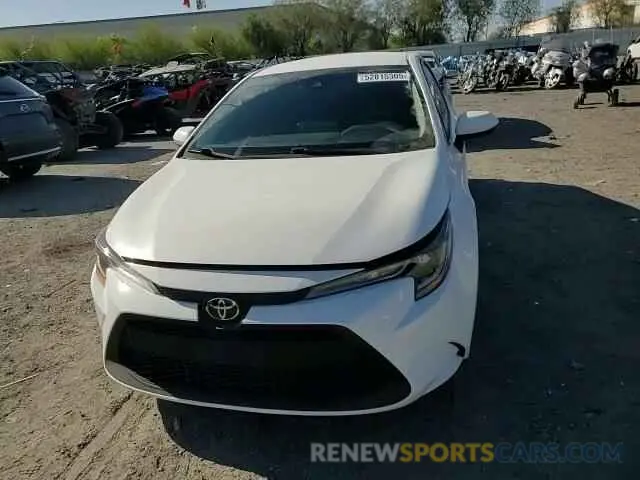 11 Photograph of a damaged car 5YFEPMAEXNP339784 TOYOTA COROLLA 2022