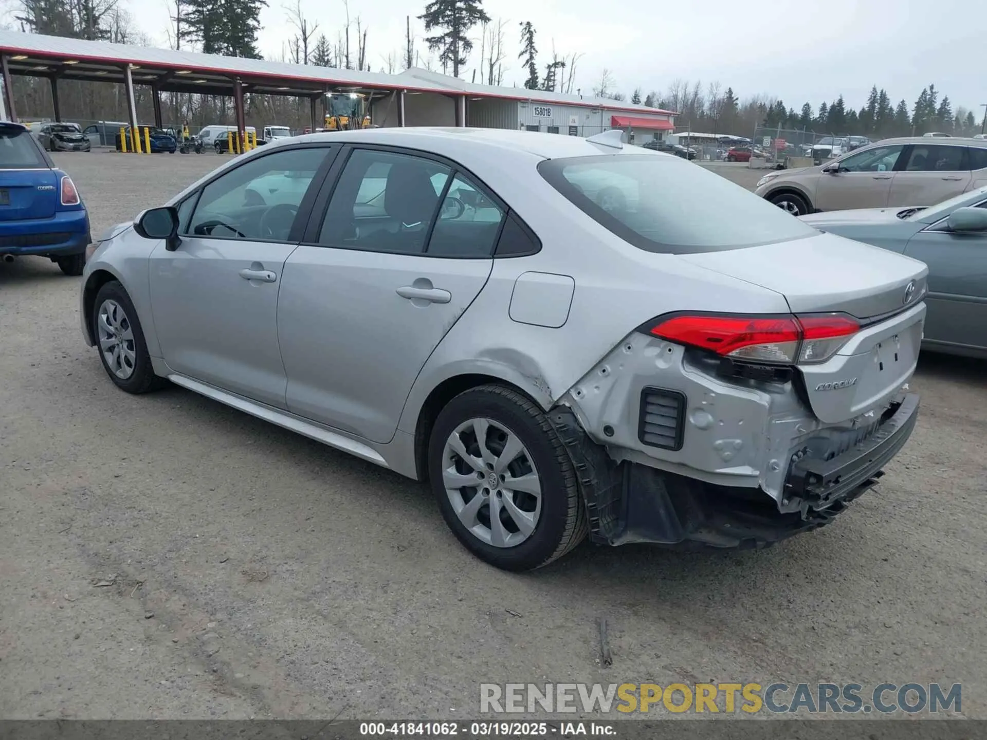 3 Photograph of a damaged car 5YFEPMAEXNP368492 TOYOTA COROLLA 2022
