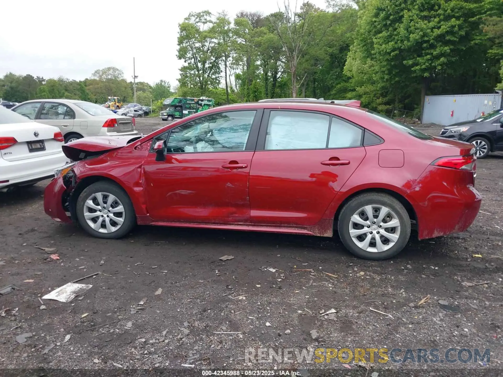 14 Photograph of a damaged car 5YFEPMAEXNP371327 TOYOTA COROLLA 2022