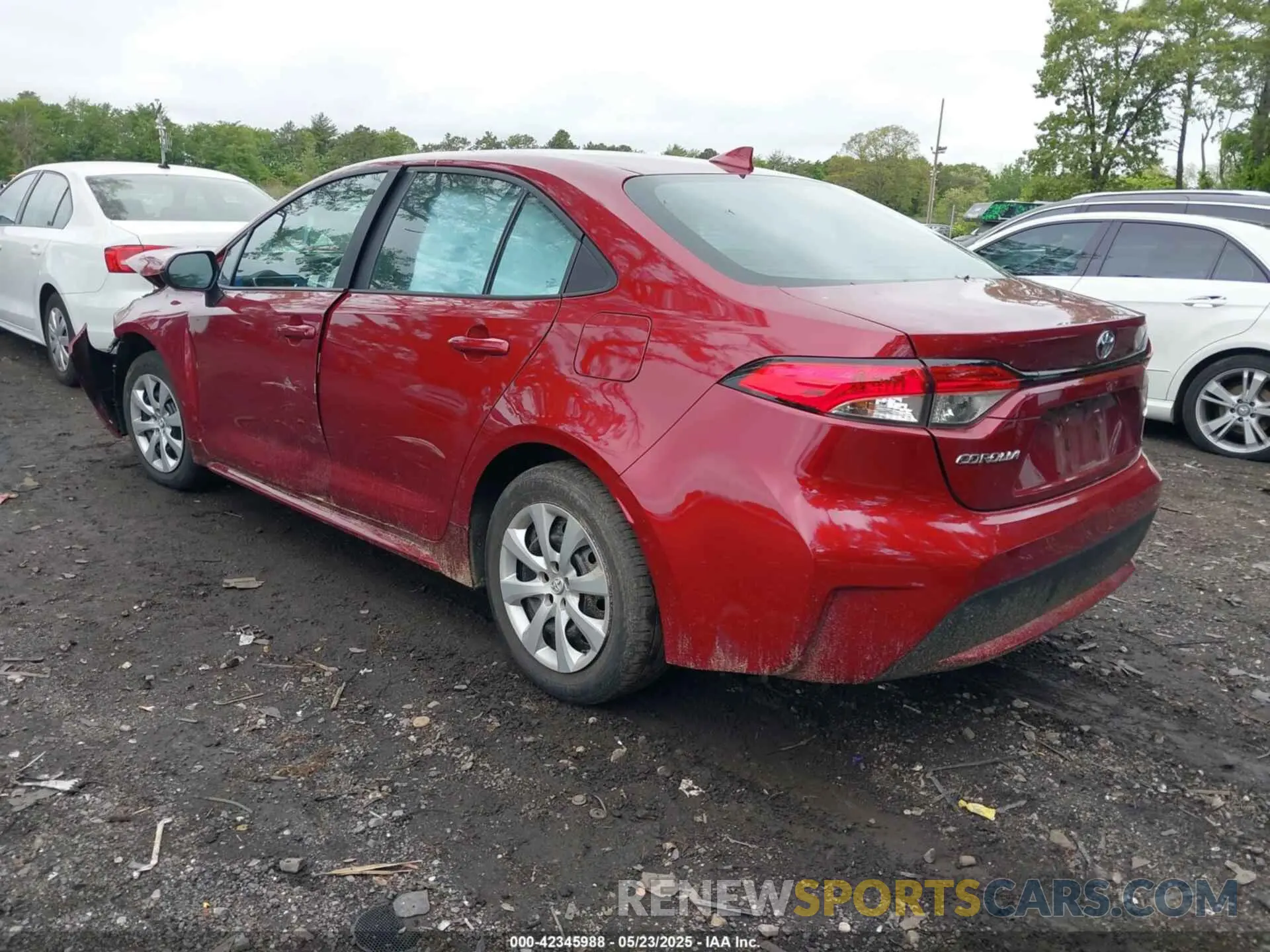 3 Photograph of a damaged car 5YFEPMAEXNP371327 TOYOTA COROLLA 2022