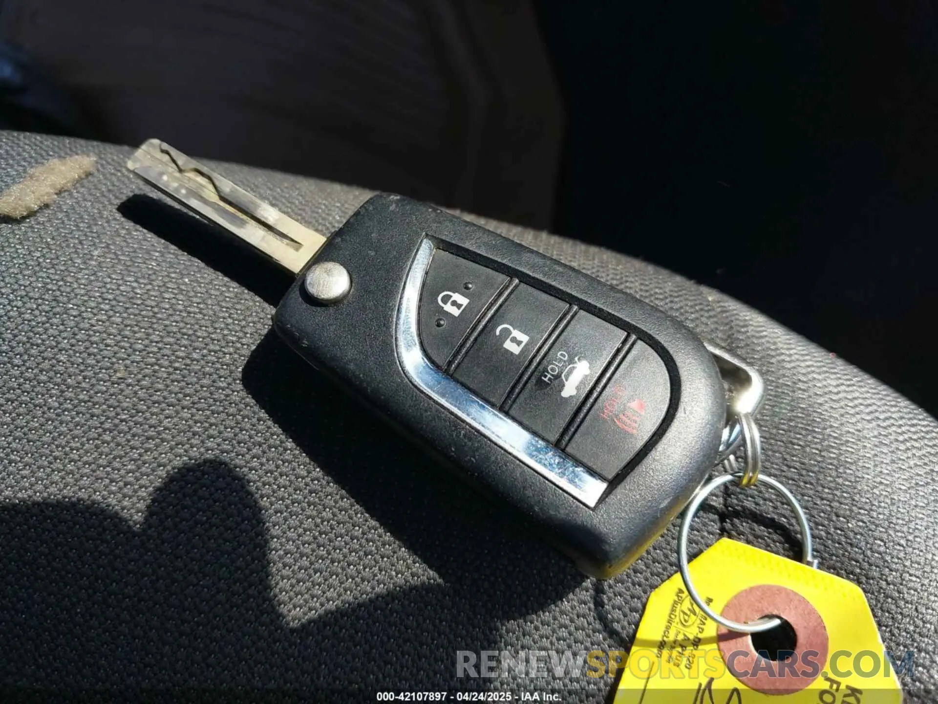 11 Фотография поврежденного автомобиля 5YFEPMAEXNP385874 TOYOTA COROLLA 2022