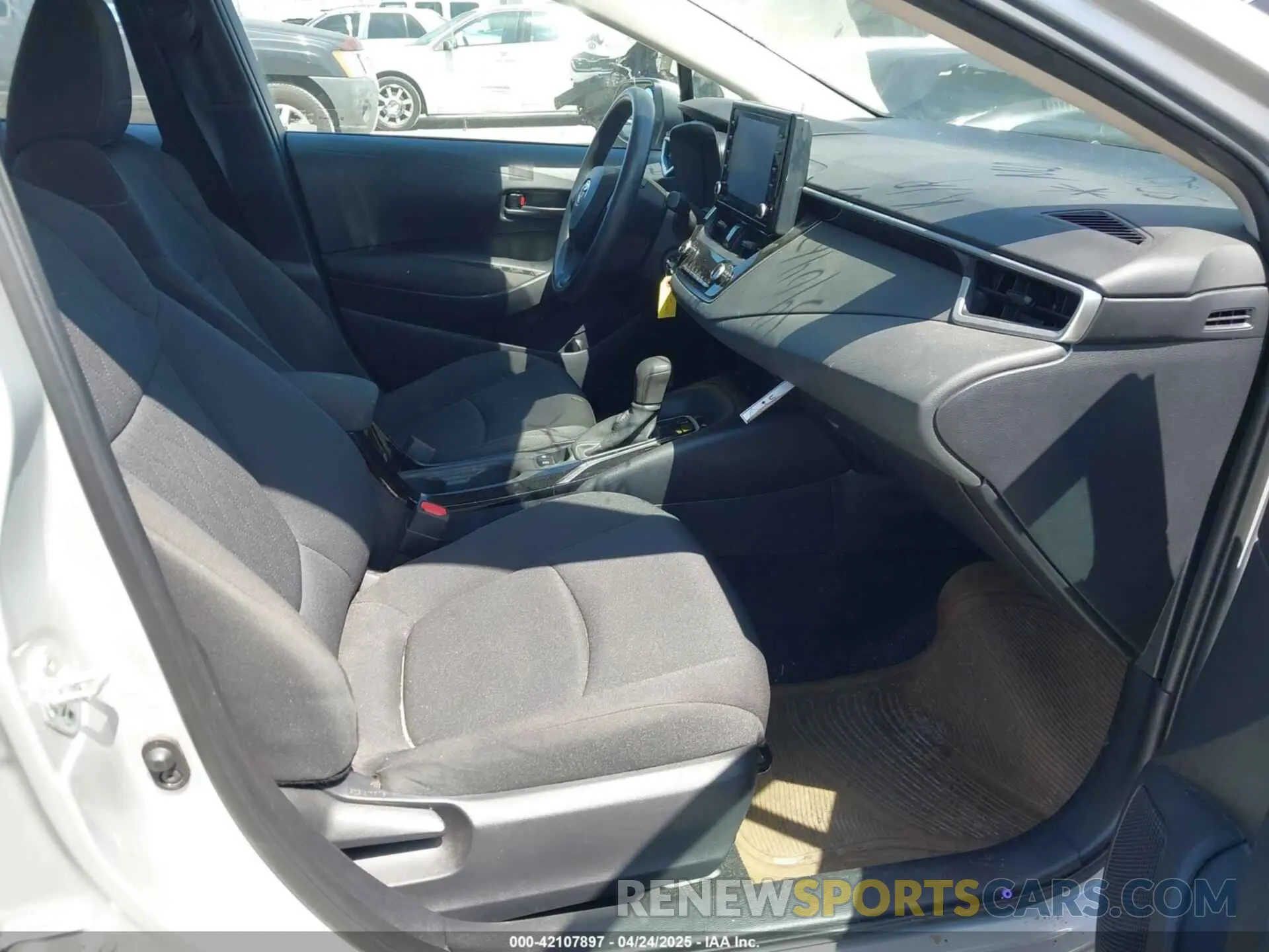 5 Фотография поврежденного автомобиля 5YFEPMAEXNP385874 TOYOTA COROLLA 2022