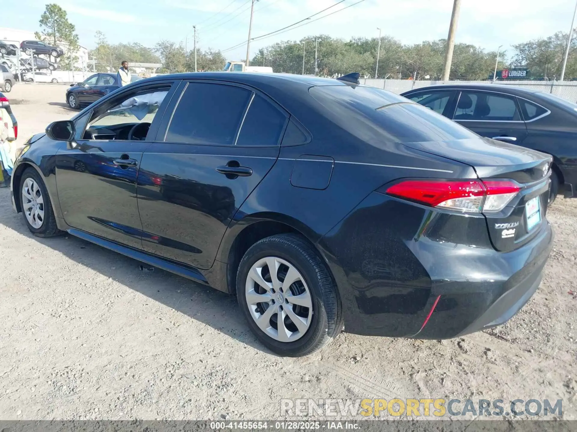 3 Photograph of a damaged car 5YFEPMAEXNP389584 TOYOTA COROLLA 2022